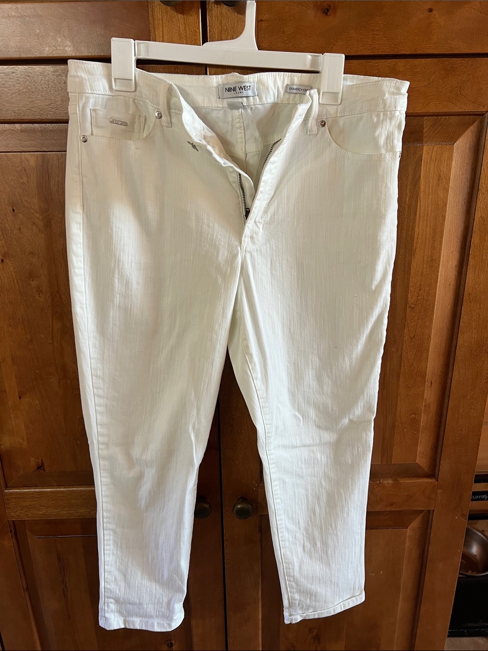 Nine West White Ankle Crop Jeans